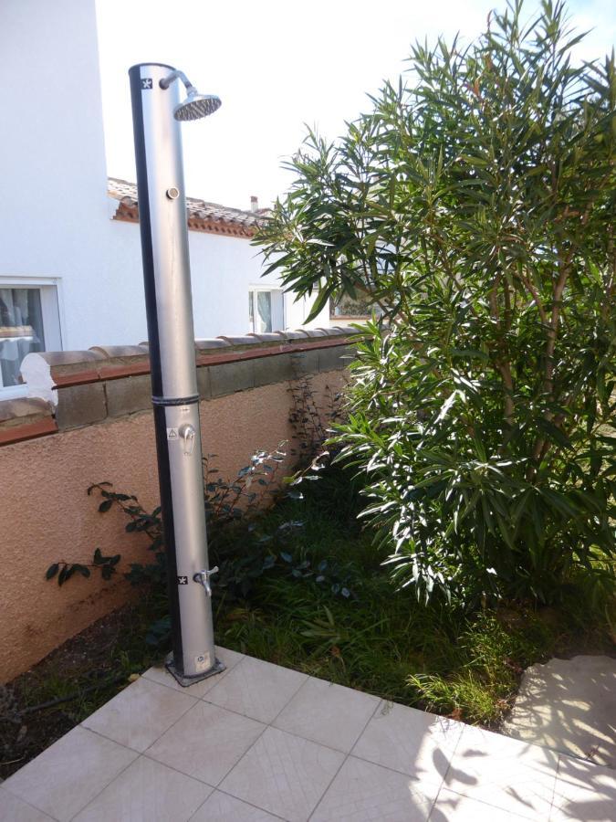 Appartement Les 2 Dauphins à Le Barcarès Extérieur photo