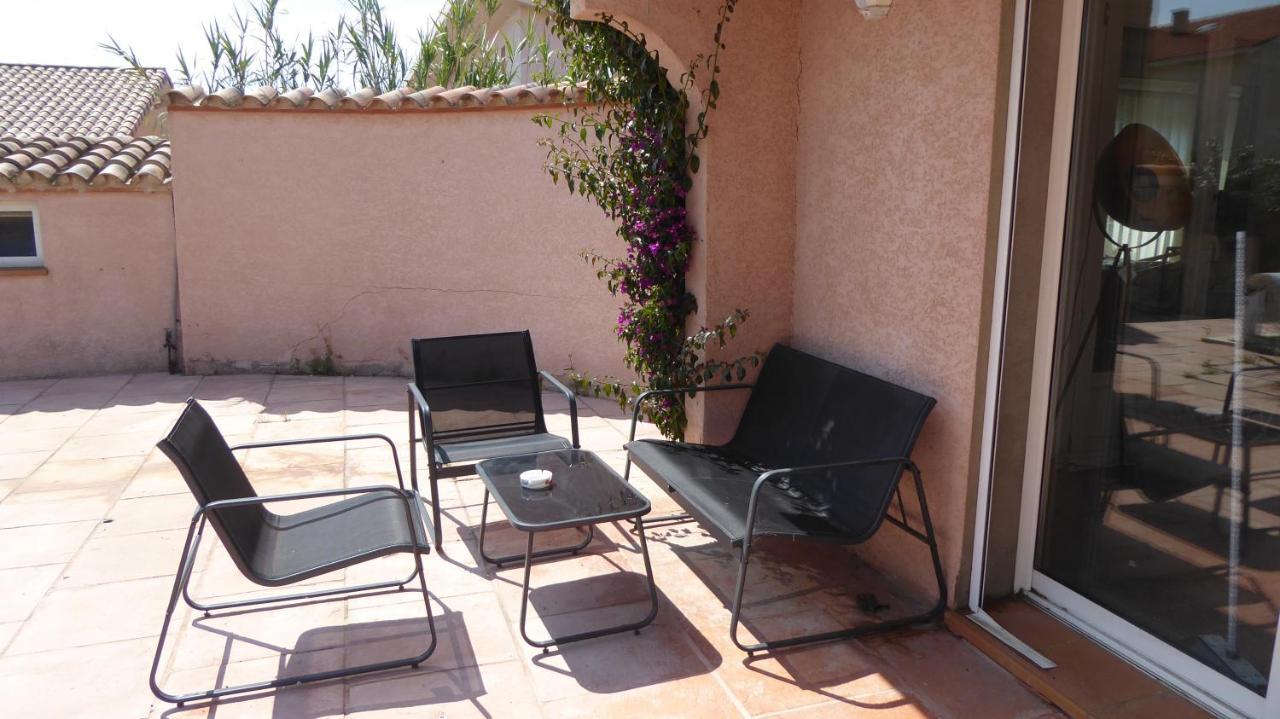 Appartement Les 2 Dauphins à Le Barcarès Extérieur photo